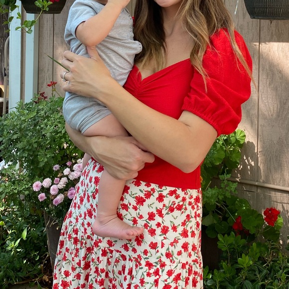 Mango Red Top - Picture 5 of 5